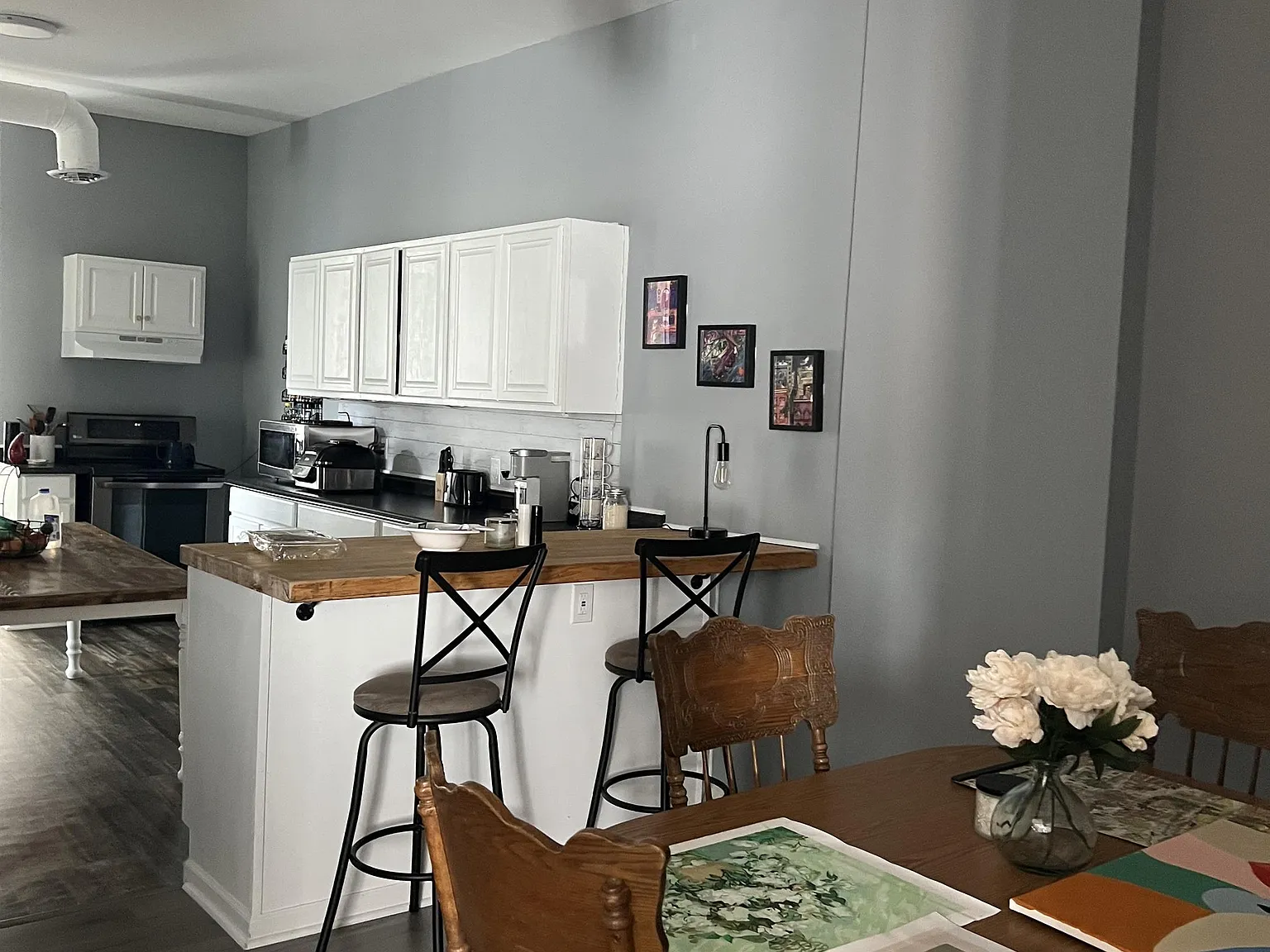 21 Main Street - 3 — Photo 1