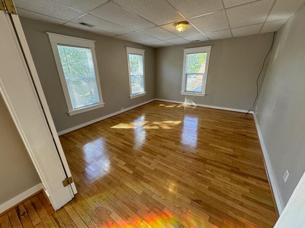 1221 Fulton St #2, Grand Haven, MI 49417