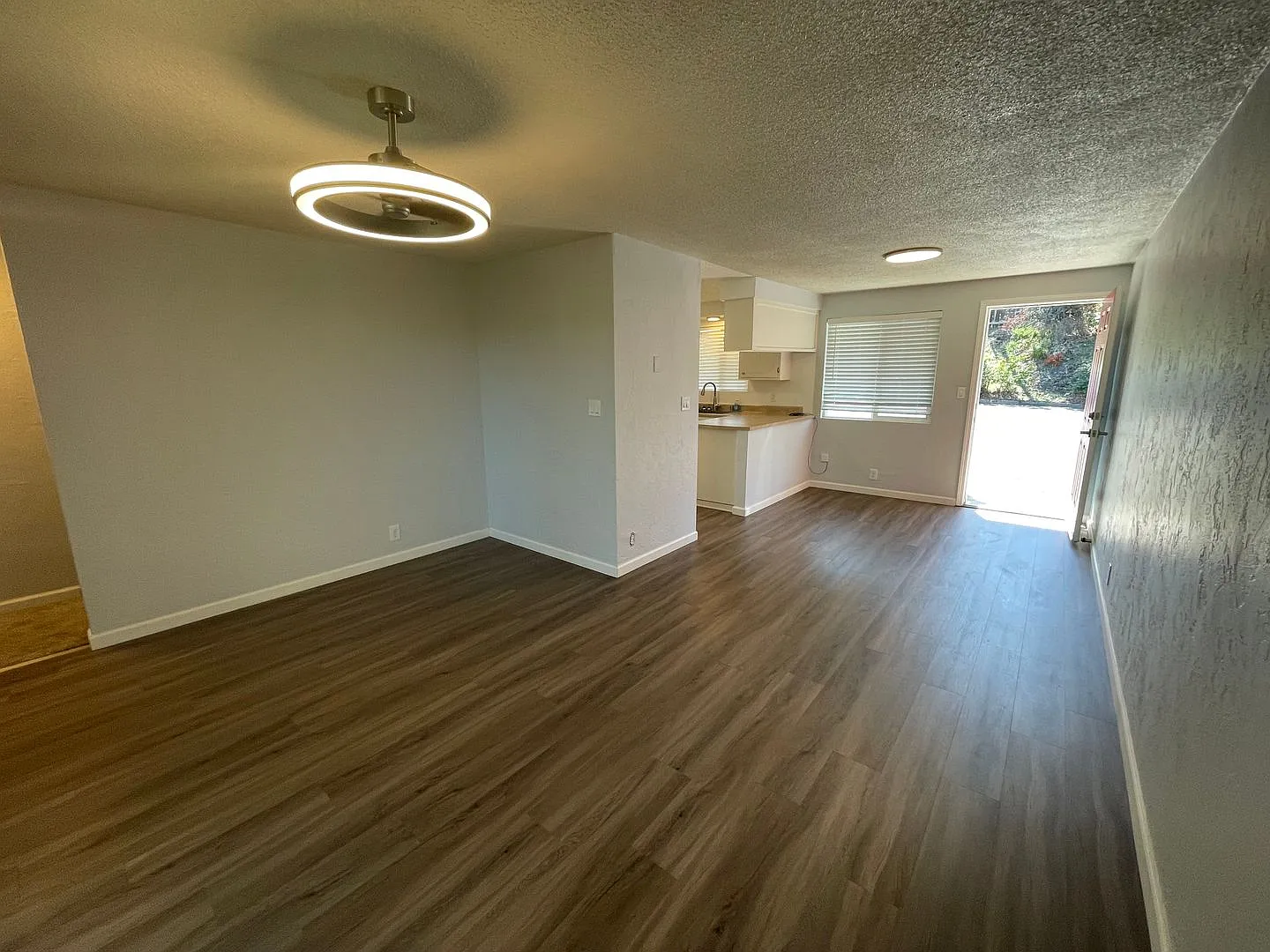 P0171 - 431 - 437 Elm St Phoenix (Placement Only) — Photo 4