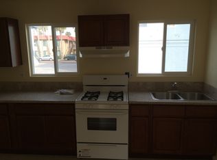 1046 Ocean Ln, Imperial Beach, CA 91932