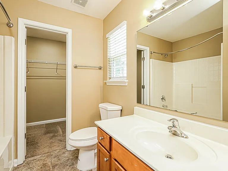 3644 Thornaby Cir — Photo 11