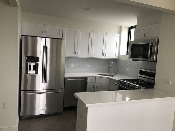 5th image of 8722 51st Ave APT 8B