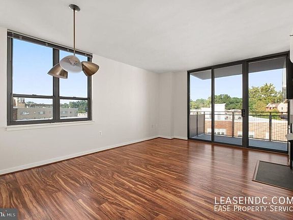 4th image of 3883 Connecticut Ave NW APT 813