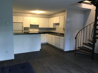 7450 72nd Ln N, Brooklyn Park, MN 55428