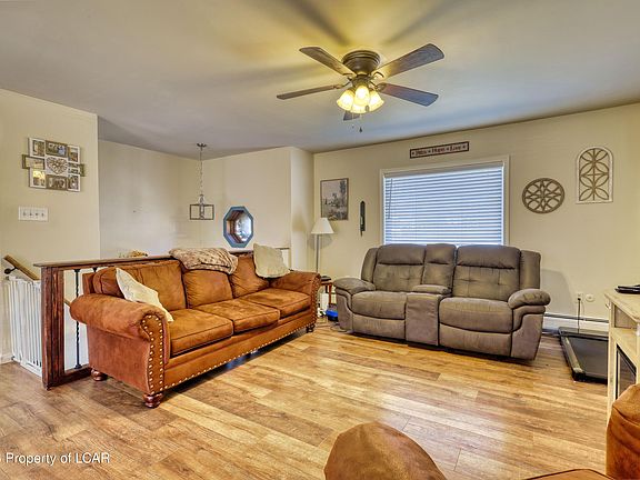 4th image of 69 Fox Rd