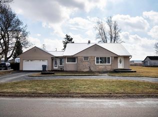 3580 E Market St, Petroleum, IN 46778
