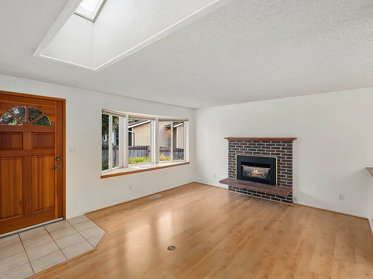 6011 156th Ave NE — Photo 6