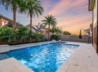 13104 Indigo Creek Ln, Pearland, TX 77584