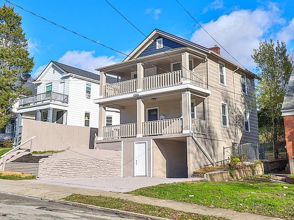 2nd image of 804 Woodlawn Ave