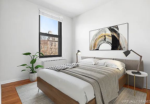 3rd image of 121 Pacific St #A3c