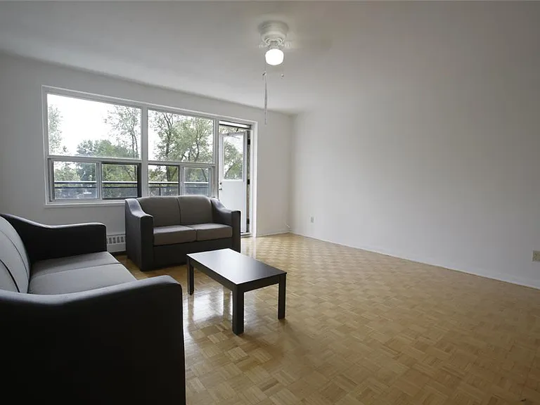 70 Stevenvale Dr — Photo 12