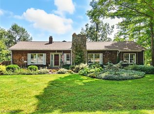 12663 Aquilla Rd, Chardon, OH 44024