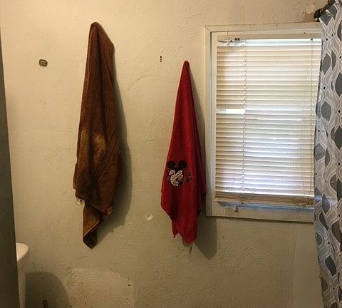 5th image of 1411 W 21st St