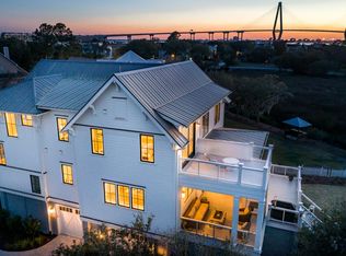 800 Fiddlers Point Ln, Mount Pleasant, SC 29464