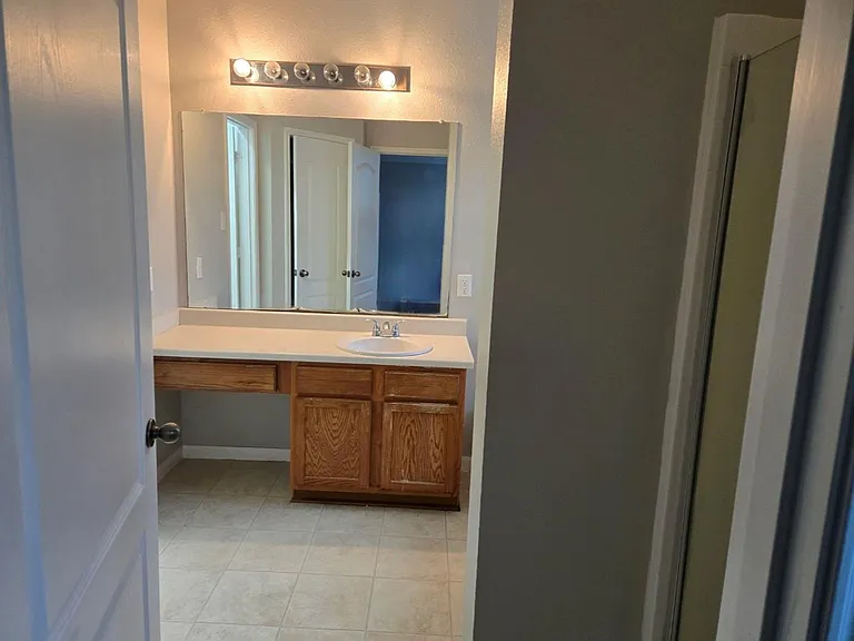 2707 Hewn Rock Way — Photo 12