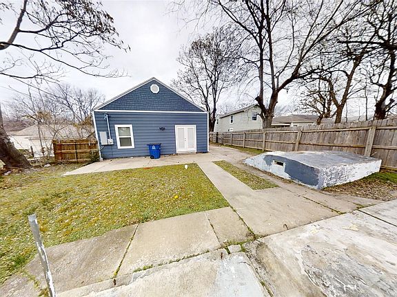 2nd image of 3208 E Easton St