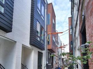 914 S Schell St, Philadelphia, PA 19147