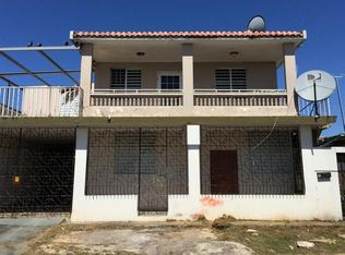 4X49 Calle Pavona, Bayamon, PR 00956