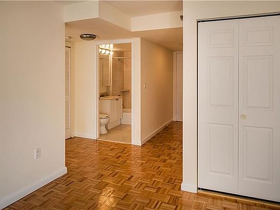 5th image of 308 E 38th St APT 12C