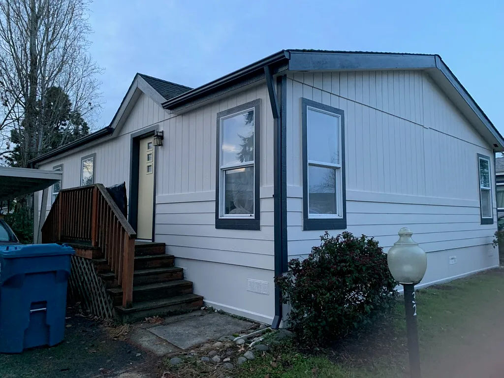 1503 N Hayden Island Dr Unit 32 photo 1