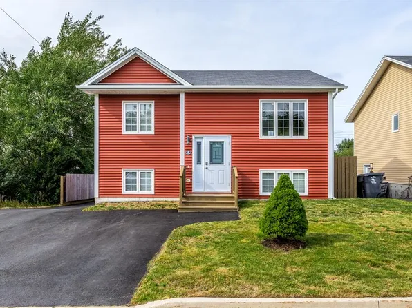 5 Chatwood Crescent, Conception Bay South, NL A1X0B1