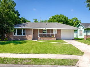 6809 Carvel Ln, Houston, TX 77074