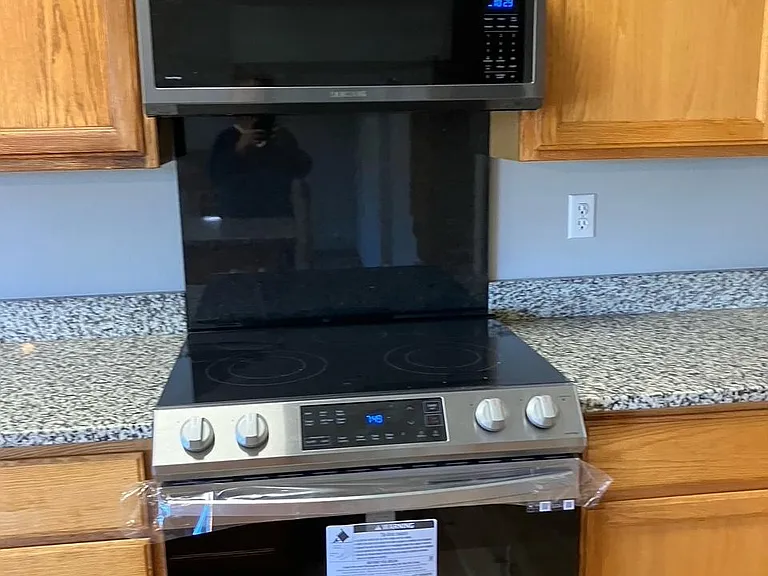 2726 Lear Dr — Photo 14