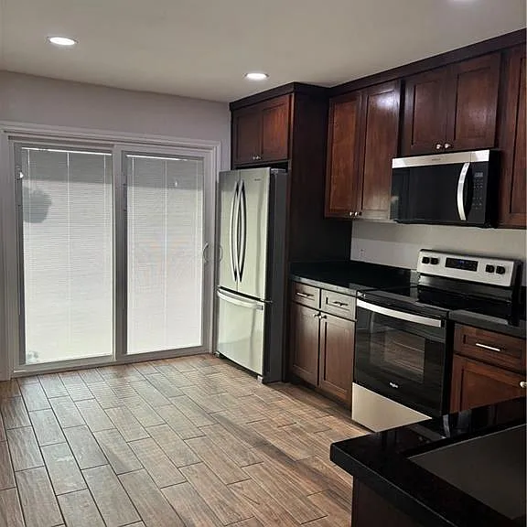 3806 N 7th Ct — Photo 3