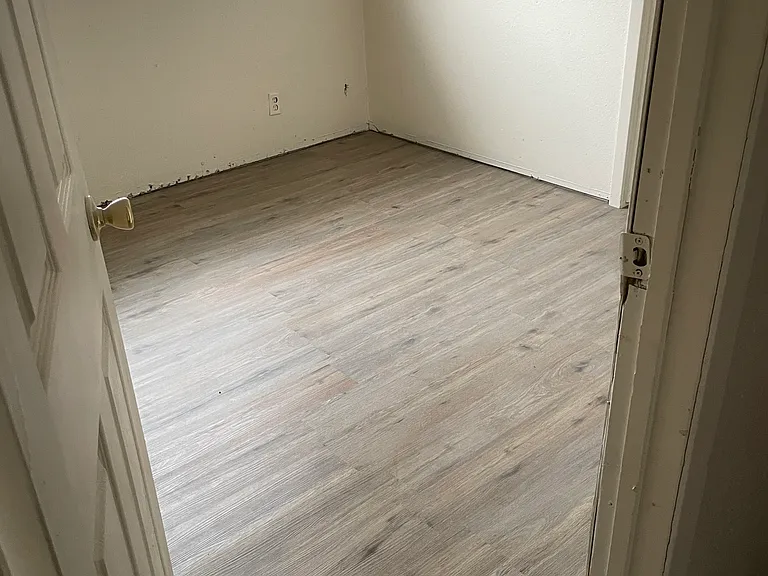 6307 Green Circle Dr — Photo 9