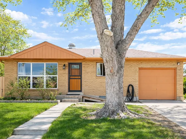 848 Ogden Cir, Northglenn, CO 80233