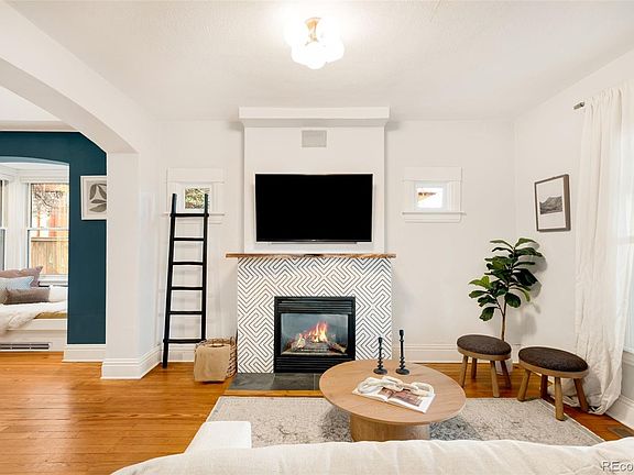 4th image of 3740 Stuart Street