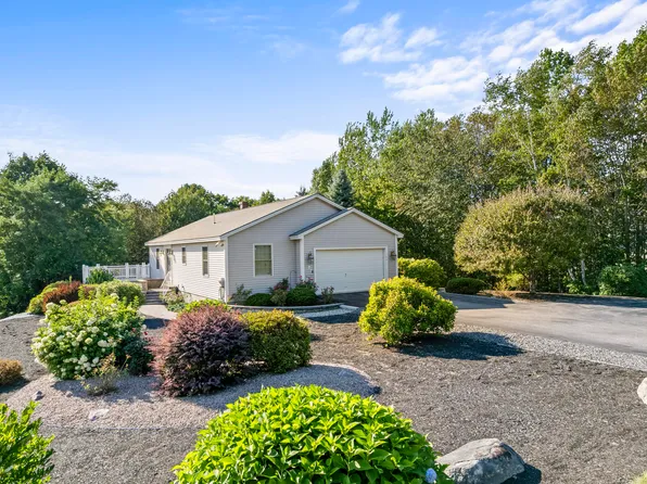 146 Parkwood Drive, Augusta, ME 04330