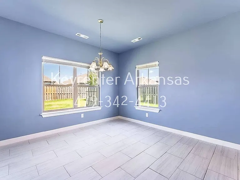 2400 Worthington Ave — Photo 18