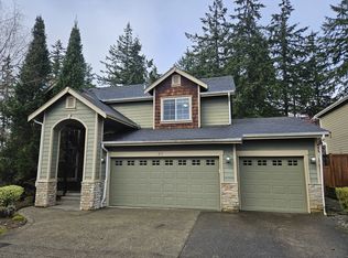 215 SW 311th Pl, Federal Way, WA 98023