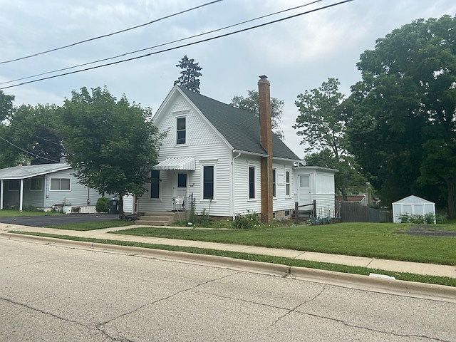 2nd image of 30 N Grove St