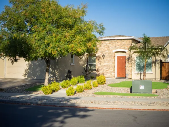 3290 Dogwood Way, Firebaugh, CA 93622