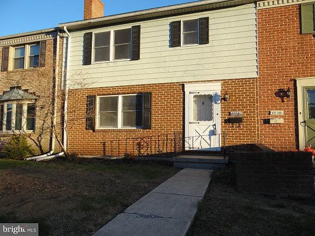 1006 Byers Ave photo 1