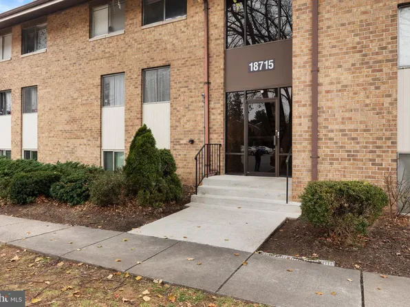 18715 Walkers Choice Rd #18715, Montgomery Village, MD 20886