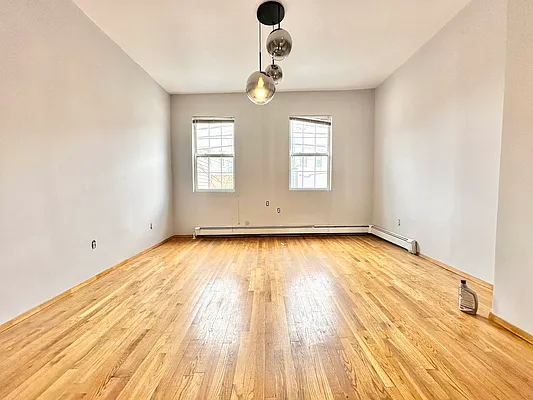 Rented by Coda Real Estate NYC | media 4
