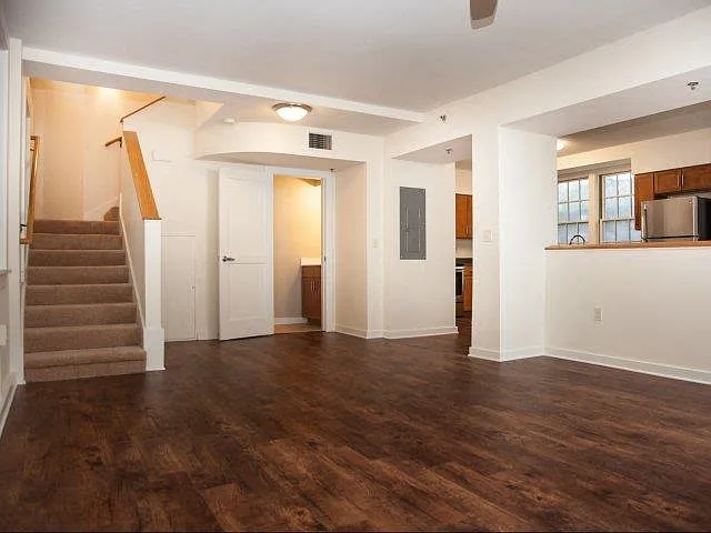 Bienville Basin Apartments — Photo 22