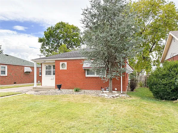 2110 Waterman Ave, Granite City, IL 62040