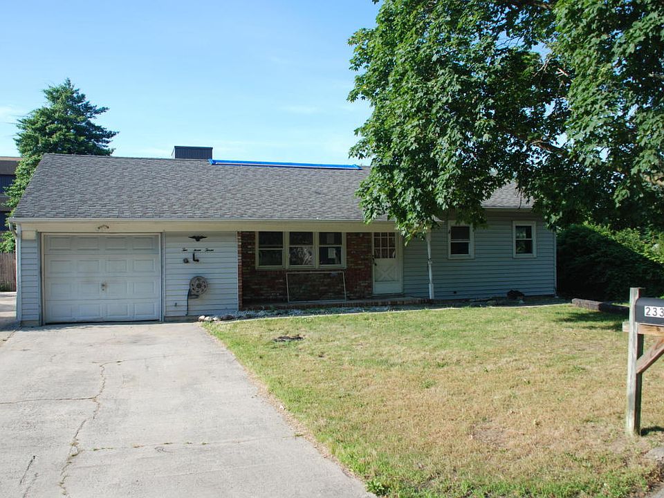 1st image of 233 Buermann Ave