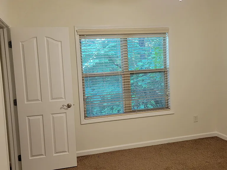 175 Spinner Dr — Photo 24