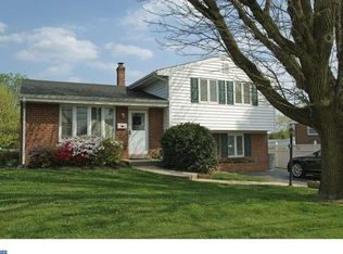 1335 Colwell Ln, Conshohocken, PA 19428