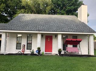 102 Satinwood Dr, Carencro, LA 70520