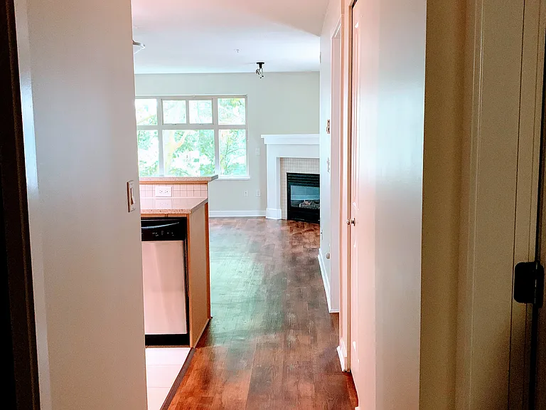 4750 Arbutus St #316 — Photo 17