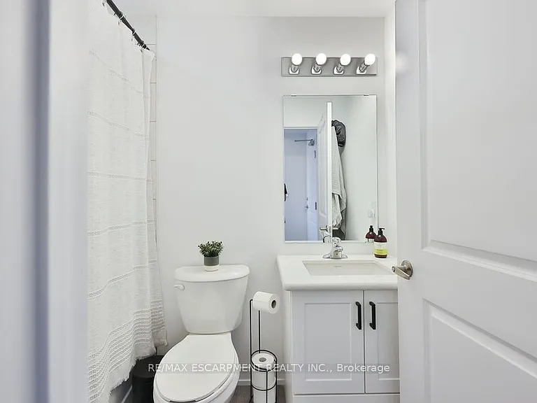 470 Dundas St E #314 — Photo 21