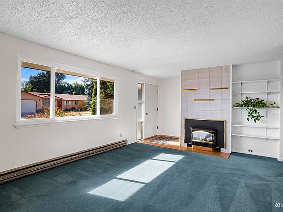 Living room on west side of house>