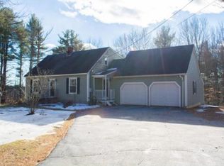 393 Deerfield Rd, Allenstown, NH 03275