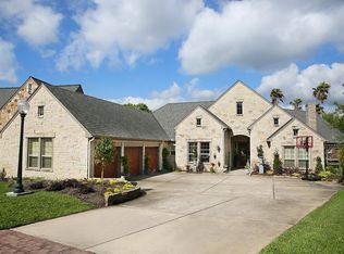 19 Meadow Vw, Victoria, TX 77904